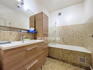  Appartement à vendre 5 pièces 126 m²