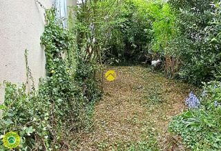  Propriété/château à vendre 4 pièces 62 m²