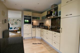  Villa à vendre 8 pièces 160 m²