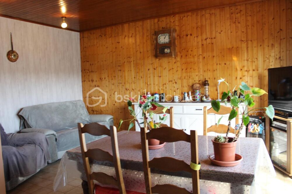 ST HONORE - Hameau de Tors - Maison de 88m² - 3 CHAMBRES - SALON - CUISINE - SOUS SOL COMPLET AVEC GARAGES