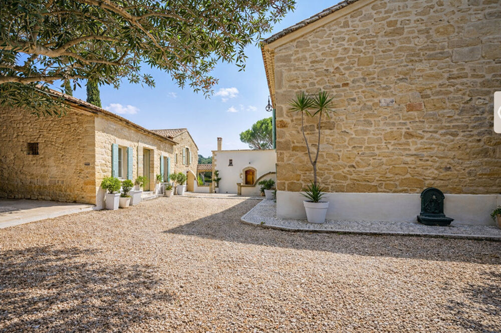 Vente Propriété/Château Un domaine d'exception entre Mer et Camargue avec dépendances Aigues vives