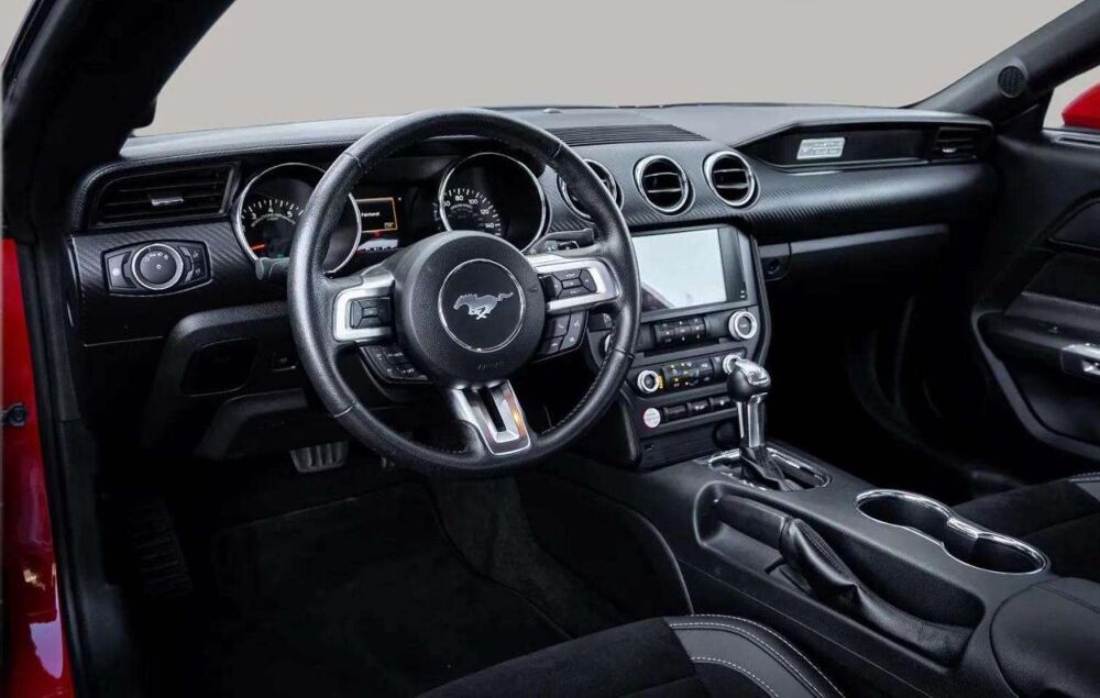 Mustang Fastback • 3.7 V6 DARK HORSE GT500 2017 occasion 33600 Pessac