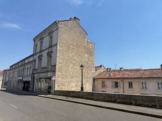  Immeuble à vendre 12 pièces 320 m²