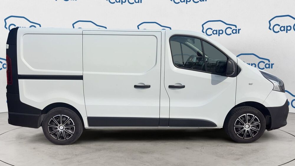 Trafic Fourgon L1H1 III 1.6 dCi 125 Grand Confort - 3 places 2017 occasion 20114 Figari