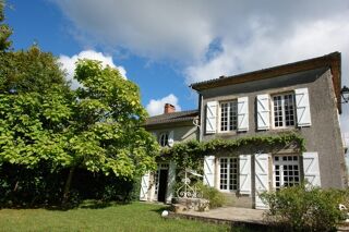  Maison � vendre 6 pi�ces 211 m�