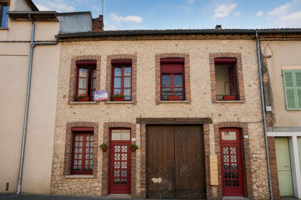 Appartement de 4 pièces de 80 m² à Lorrez-le-Bocage-Préaux