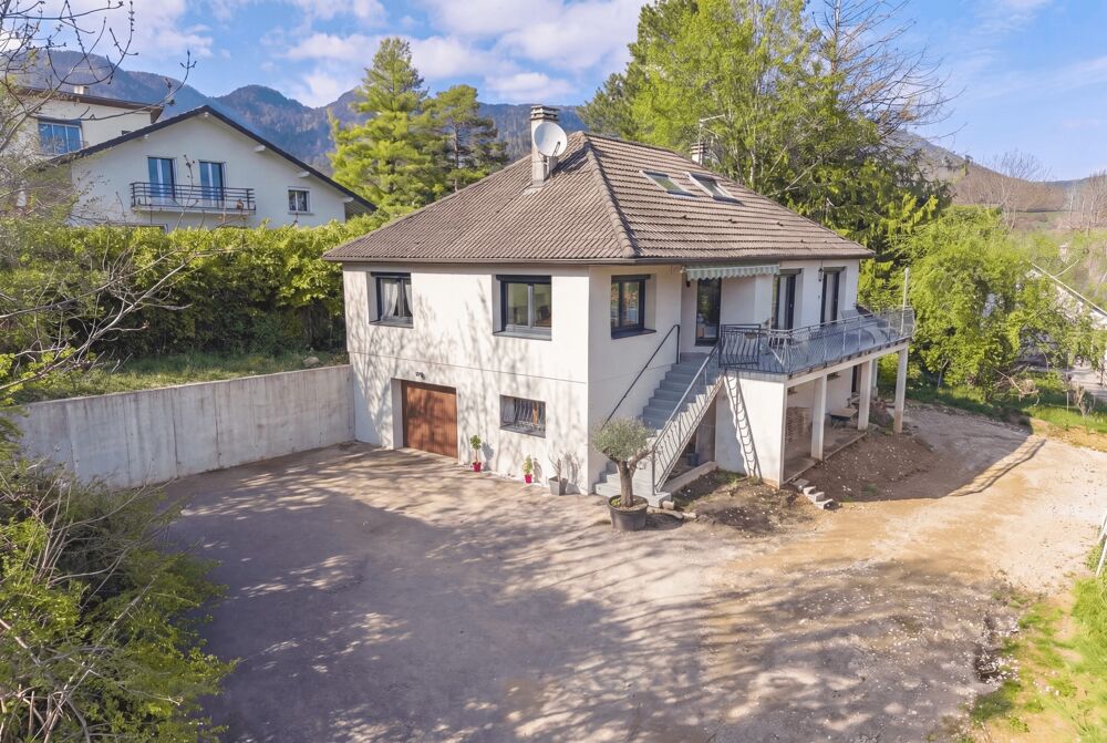 Maison à vendre 5 pièces GEX (01)