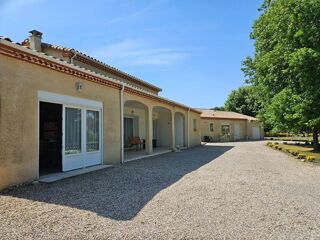  Maison à vendre 12 pièces 240 m²