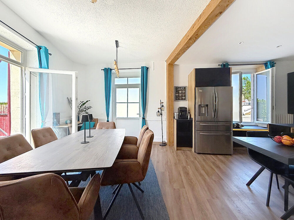 Maison rénovée 436 m² - 1 maison + salle récéption ou pour activités pro - 50 mn Lyon