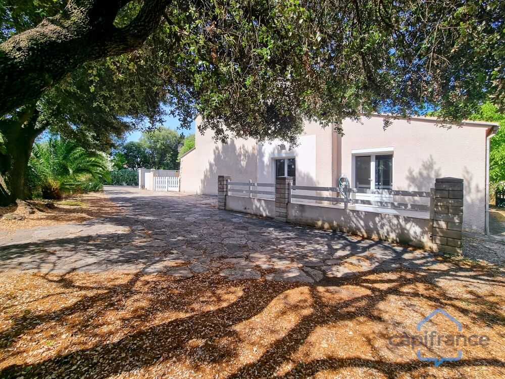 Maison de 212m² avec 6 pièces et une dépendance T2 - Terrain arboré de 800m² - Garage - Restinclières (34160)
