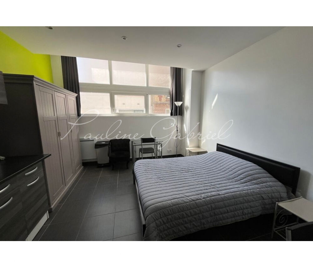 Lot de 3 studios à deux pas du port et de la plage