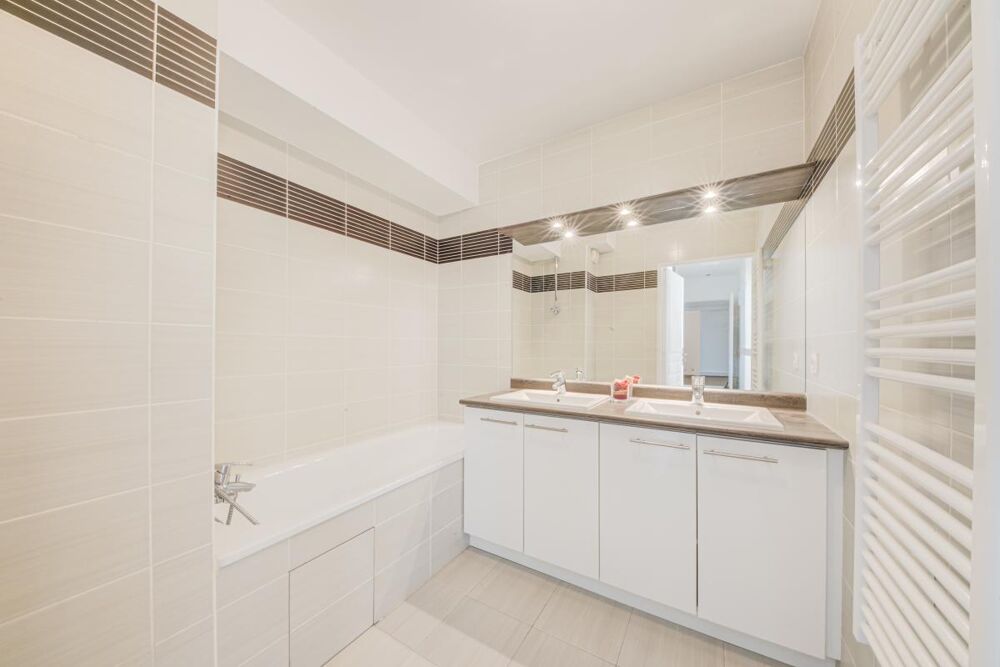 à vendre  Appartement Levallois-Perret (92300)