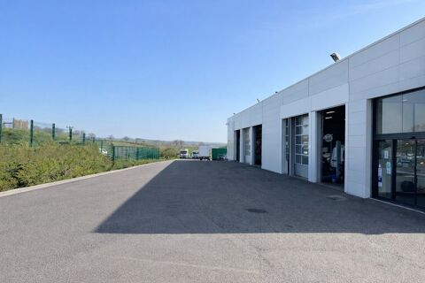 Local/bureau &agrave; vendre SAINT GERMAIN LAVAL (42) 1300000 42260 Saint germain laval