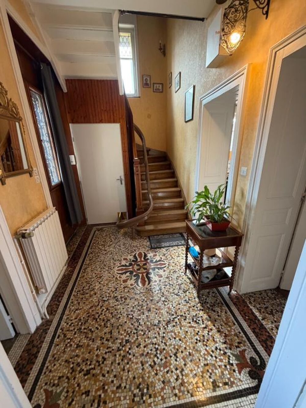 LUNÉVILLE  RARE ! Élégant hôtel particulier des années 1900  160 m²  5 chambres  Terrain 674 m²