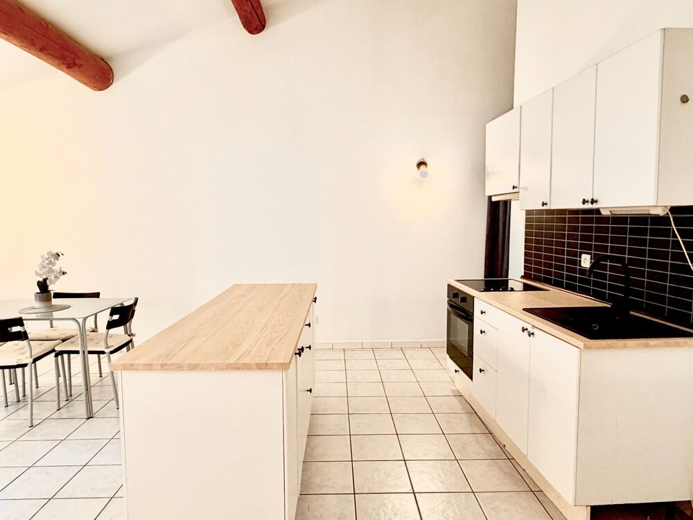 Appartement T3 rénové à vendre à SALON DE PROVENCE (13)