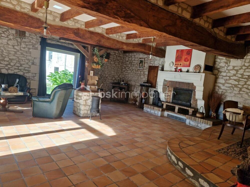 Vente Maison Opportunité : Maison de campagne familiale en pierre Chatellerault