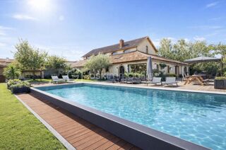  Propri�t�/ch�teau � vendre 12 pi�ces 398 m�