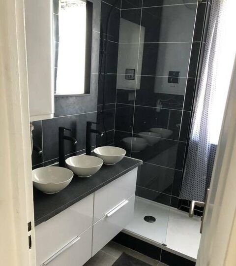  Appartement � louer 1 pi�ce 90 m�