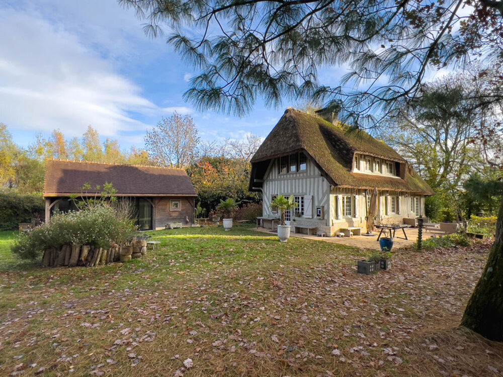 AUX PORTES DE HONFLEUR  ENSEMBLE IMMOBILIER AVEC 2 MAISONS NORMANDES - DÉPENDANCES - TERRAIN 7 300 m²
