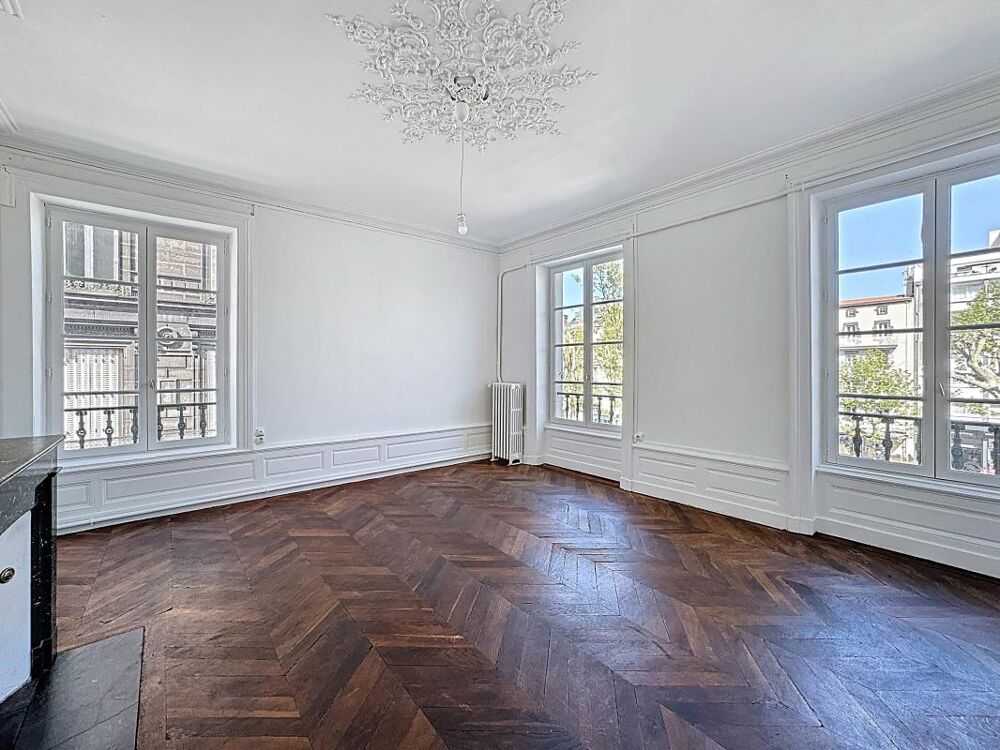Location Appartement F5 - DELILLE Clermont ferrand