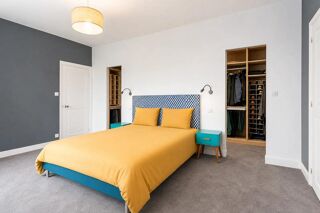  Propriété/château à vendre 9 pièces 291 m²
