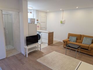  Appartement à louer 1 pièce 26 m²