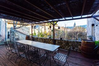  Propri�t�/ch�teau � vendre 15 + pi�ces 800 m�