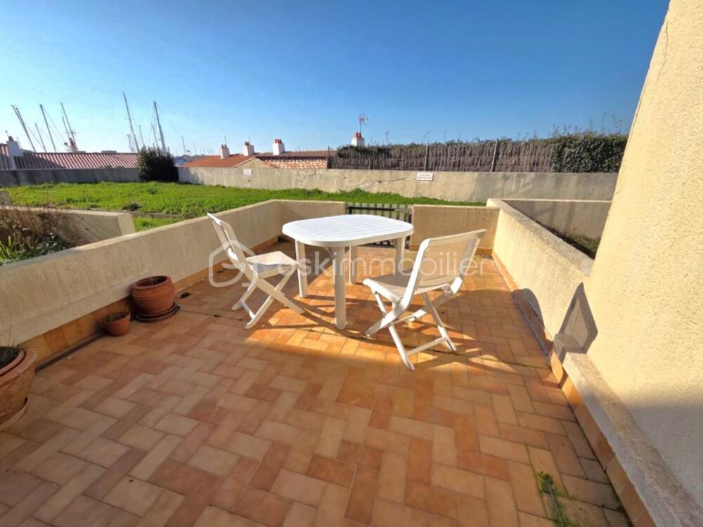 Studio 25m² face à la mer OUEST terrasse 12m² parking