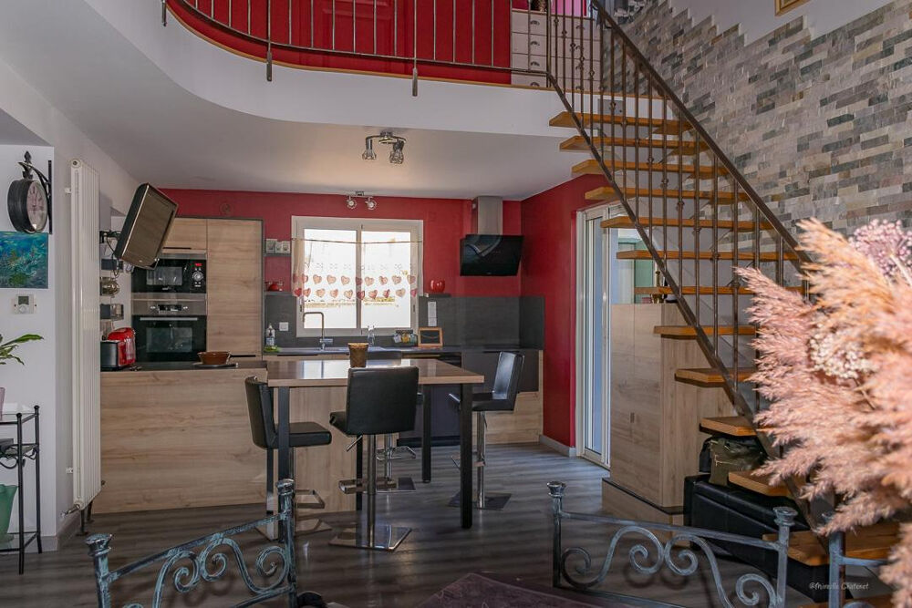 Maison Paulhan 5 pièce(s) 144 m2