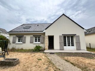 Maison 6 pièces 140 m² · à Avrille · 140 m² · 345 000 €