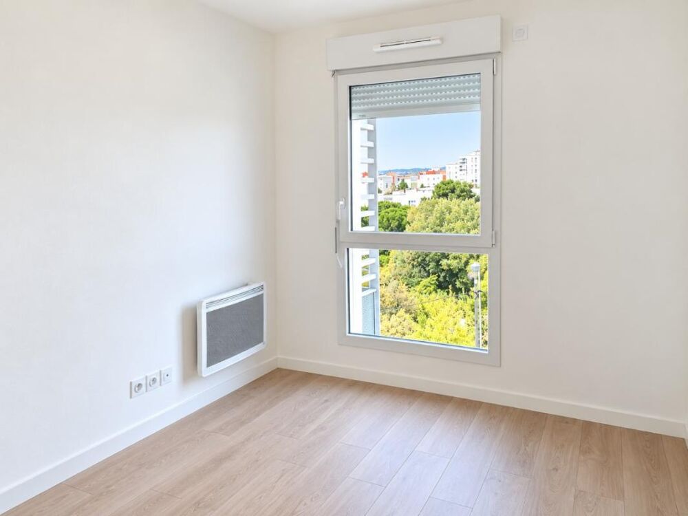Location Appartement T2 avec balcon et parking à MONTPELLIER Montpellier