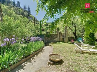  Immeuble à vendre 15 + pièces 900 m²