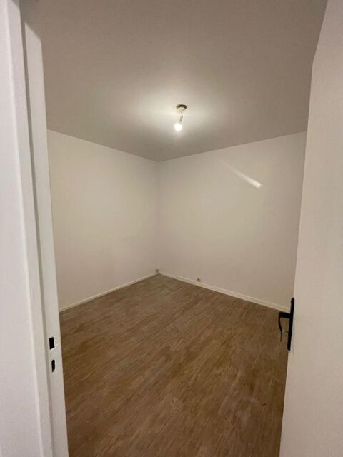  Appartement � louer 4 pi�ces 81 m�