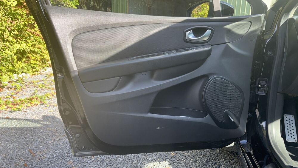 Clio RS 1.6 Turbo 220 EDC6 Trophy - Automatique 2018 occasion 08320 Aubrives