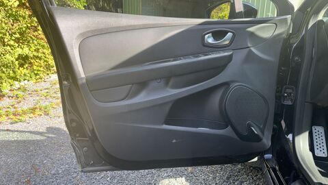 Clio RS 1.6 Turbo 220 EDC6 Trophy - Automatique 2018 occasion 08320 Aubrives