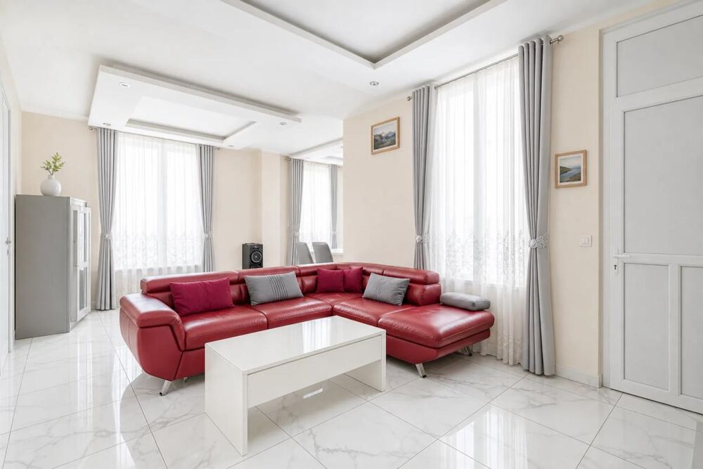 Maison de 5 pièces de 200 m² situé à Le Thillay