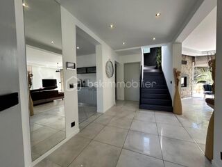  Maison � vendre 6 pi�ces 164 m�