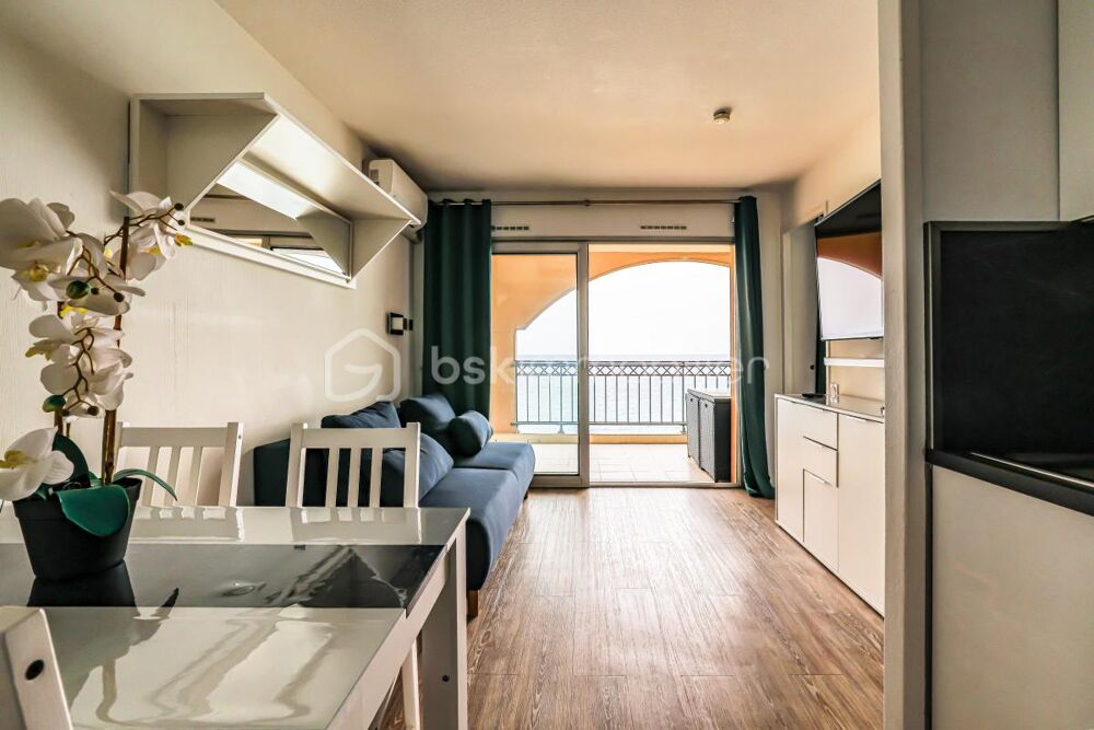 Vente Appartement 2 PIÈCES RÉNOVÉ AVEC VUE MER FRONTALE ET GRANDE TERRASSE Cannes