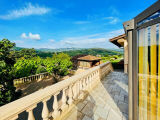  Maison  vendre 8 pices 200 m