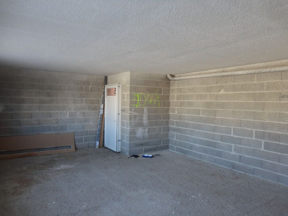   Dpt Pyrénées Orientales (66), à vendre BOMPAS Local de rangement 28.7 m² plus 1 place de parking Bompas