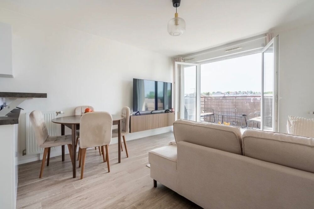 Appartement à vendre T 3 , 55 m2 a LIVRY GARGAN (93)