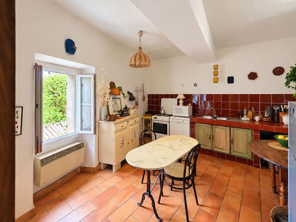 Vente Maison ROUGIERS , Maison de village 132 m², jardin, terrasse, garage Rougiers