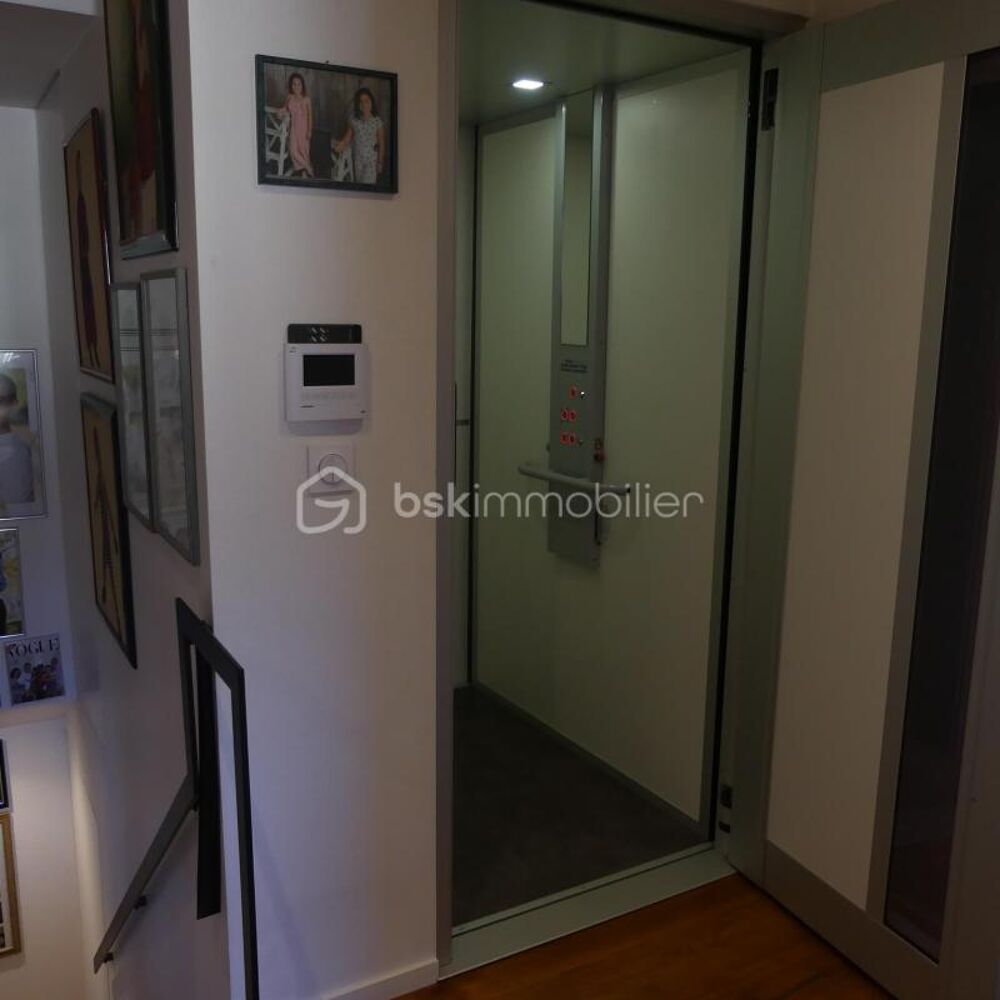Vente Immeuble ENSEMBLE IMMOBILIER DE 350 M2 - PRIX 745.000 EUROS Munster