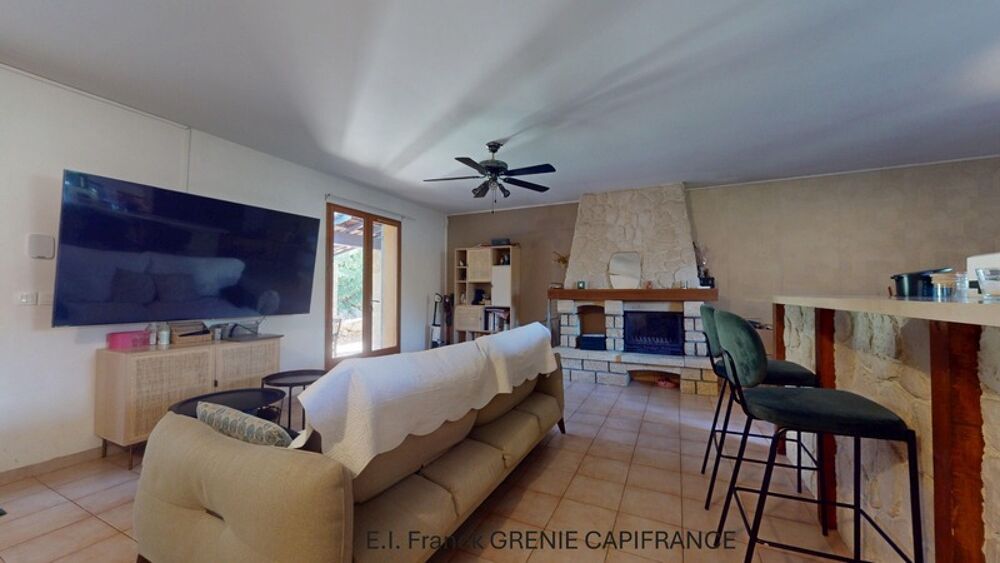 Vente Maison Maison à vendre 5 pièces LA ROQUEBRUSSANNE (83) La roquebrussanne