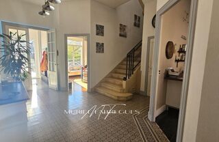  Maison  vendre 15 + pices 530 m