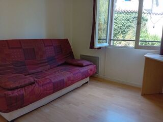  Appartement à louer 2 pièces 25 m²