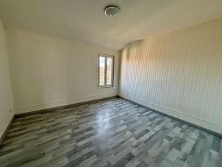  Immeuble à vendre 9 pièces 191 m²