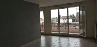  Appartement à louer 3 pièces 68 m²