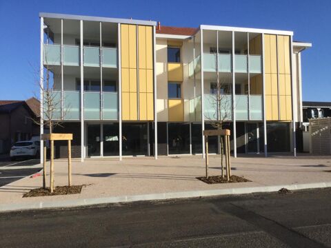   SAINTE BLANDINE - Local Professionnel 
