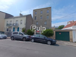  Immeuble � vendre 15 + pi�ces 300 m�